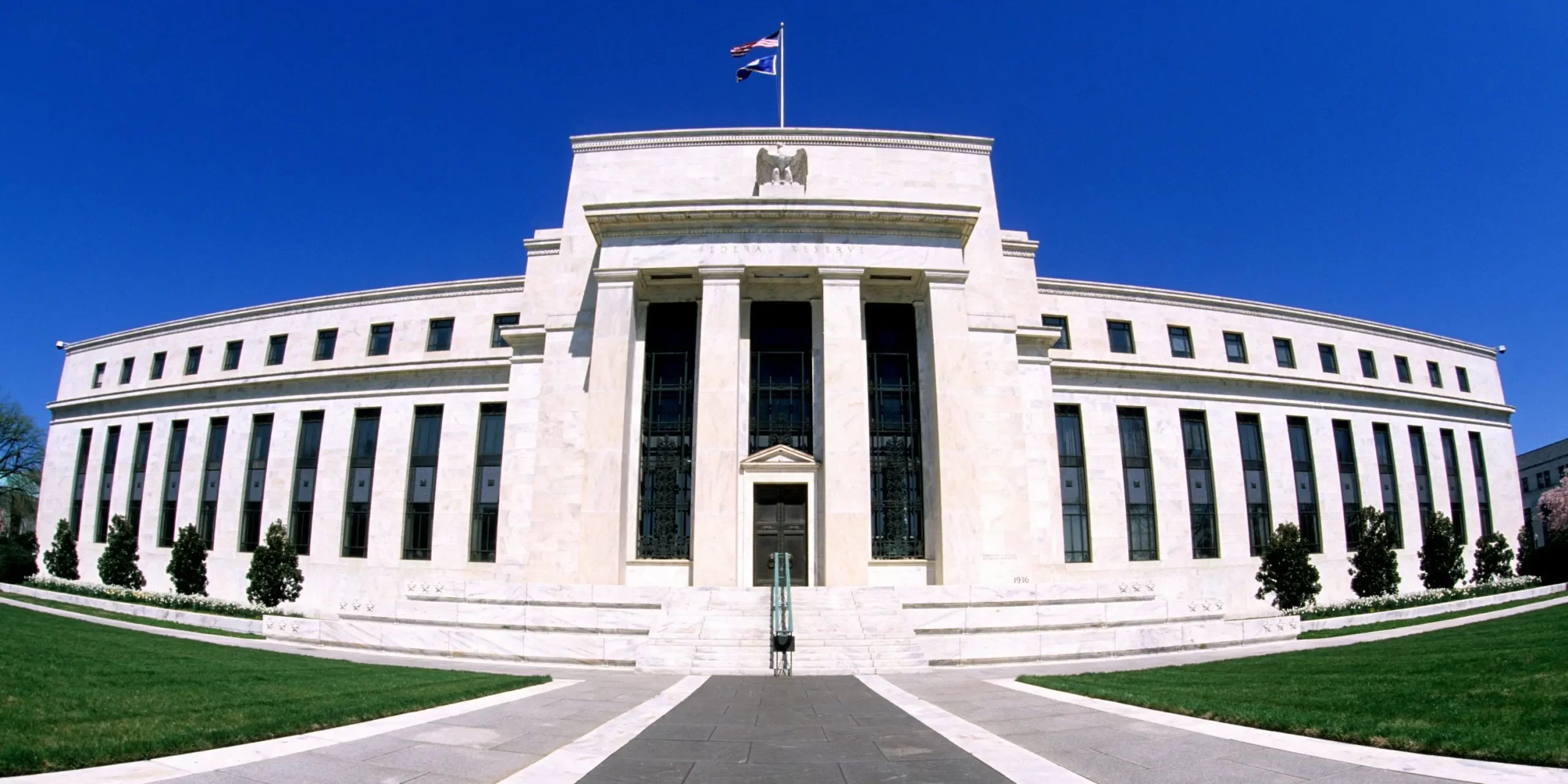 Dünya, banka iflasları sonrası FED’in faiz kararını bekliyor