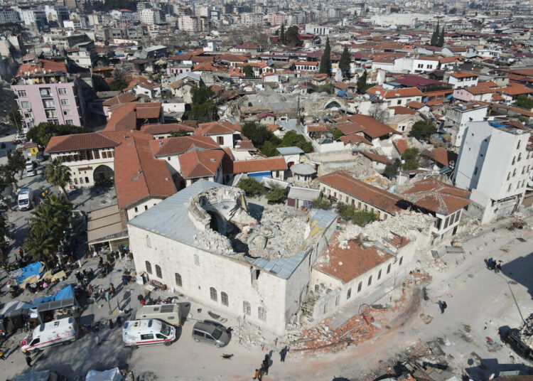 Depremde yıkılan kültür varlıkları nasıl ayağa kaldırılacak? 1 Depremde yıkılan kültür varlıkları nasıl ayağa kaldırılacak?