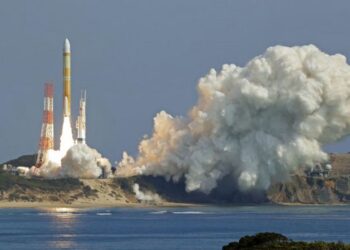 Japonya’nın gözlem uydusu taşıyan roketi fırlatma girişimi başarısız oldu
