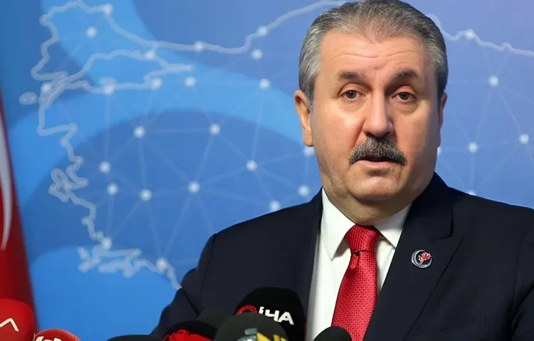 Destici'den 'Tito' açıklaması: Ağzımdan yanlış bir şey çıkmışsa özür dilerim 1 Destici’den ‘Tito’ açıklaması: Ağzımdan yanlış bir şey çıkmışsa özür dilerim