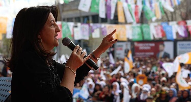Pervin Buldan: 14 Mayıs'ta TOGG'a doldurup hepinizi yolcu edeceğiz 1 Pervin Buldan: 14 Mayıs’ta TOGG’a doldurup hepinizi yolcu edeceğiz