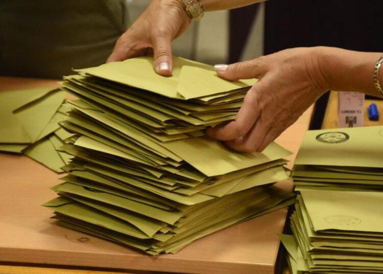 14 Mayıs seçimlerine 20 gün kaldı: Oylar hangi hallerde geçersiz sayılacak? 1 14 Mayıs seçimlerine 20 gün kaldı: Oylar hangi hallerde geçersiz sayılacak?