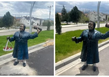 Adile Naşit heykelinin çay tepsisi çalındı