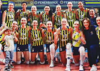 Voleybol: Fenerbahçe Opet şampiyon oldu