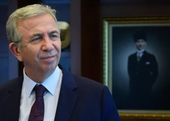 Mansur Yavaş paylaştı: ’15 Mayıs sabahı dinlenecek şarkılar’