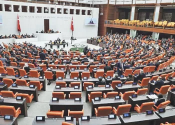 Cumhur İttifakı ile vekil oldular: Meclis şaibeli isimlerle doldu
