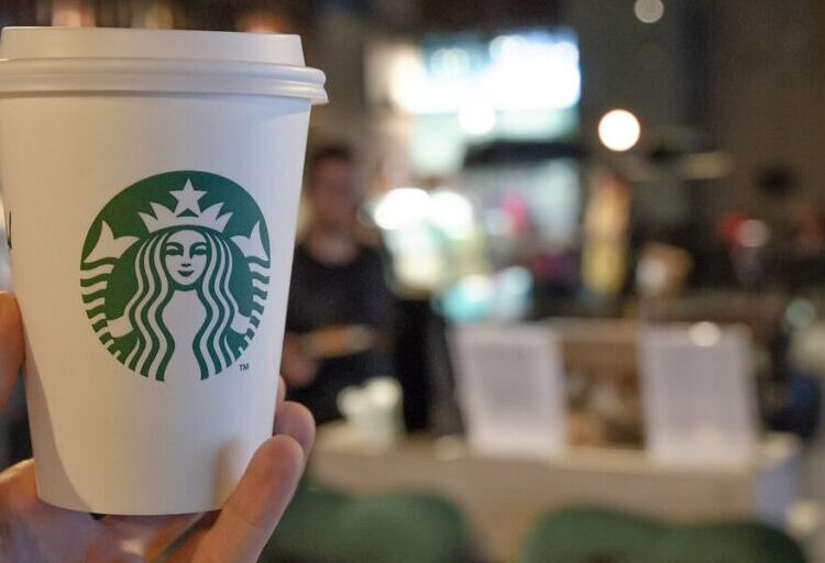 Starbucks kahvelerine de zam geldi 1 Starbucks’tan kahve fiyatlarına rekor zam
