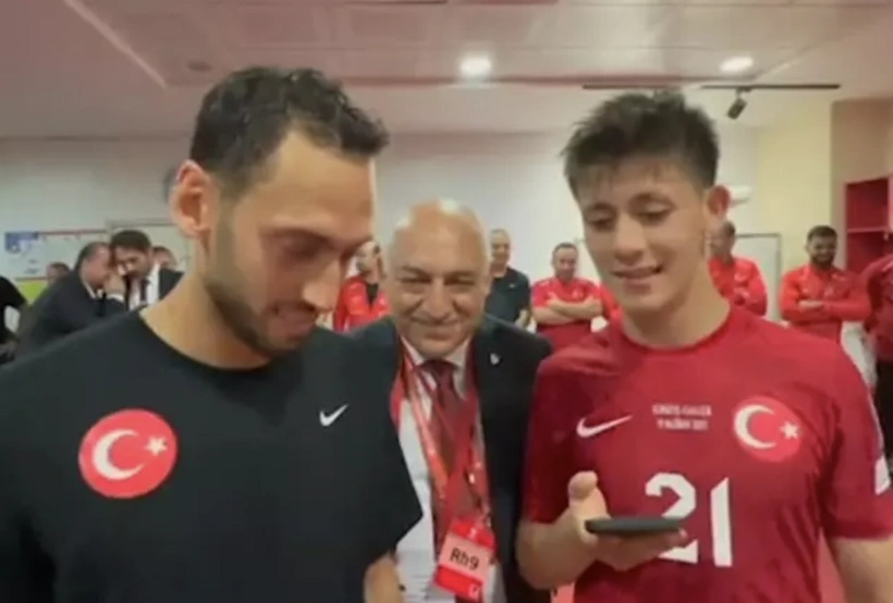 Erdoğan, Arda Güler'le konuştu 1 Erdoğan, Arda Güler’le konuştu