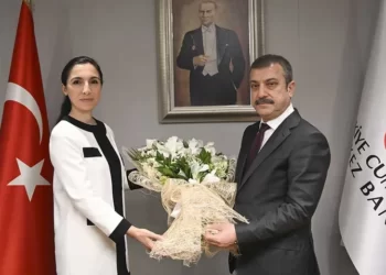 Merkez Bankası’nda devir teslim: Hafize Gaye Erkan görevine başladı