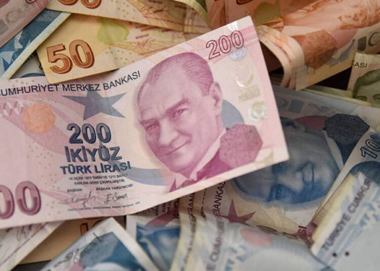 Bankalarda kriz derinleşiyor: Kısa vadeli kredilere onay var, uzunlara yok