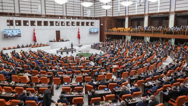 “AK Parti, DEVA, Gelecek ve Saadet'ten vekil transferi planlıyor” 1 “AK Parti, DEVA, Gelecek ve Saadet’ten vekil transferi planlıyor”