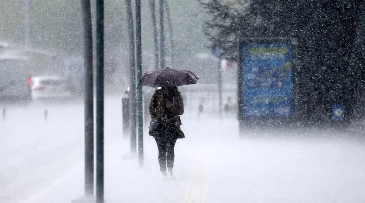 Meteoroloji bu kez İstanbul başta olmak üzere 29 ili uyardı: Kuvvetli geliyor 1 Meteoroloji bu kez İstanbul başta olmak üzere 29 ili uyardı: Kuvvetli geliyor