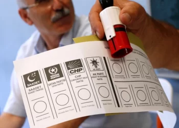 Seçimden sonra ilk anket: CHP oyunu korudu, İYİ Parti ve MHP’de düşüş