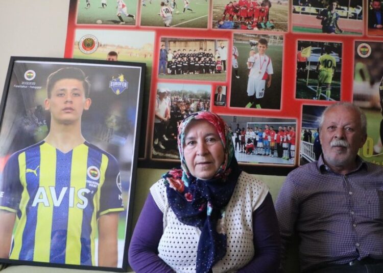 Arda Güler’in babaannesi: Beni kaleye geçirir futbol oynardı 1 Arda Güler’in babaannesi: Beni kaleye geçirir futbol oynardı