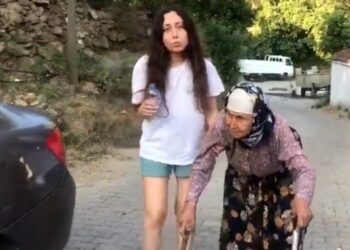 94 yaşındaki Gülsüm nine, değnekleriyle orman savunmasında