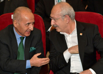 Hikmet Çetin, Kılıçdaroğlu'ndan özür diledi 6 Hikmet Çetin, Kılıçdaroğlu’ndan özür diledi