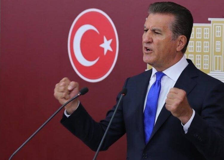 Muhalefetin düştüğü yer ve Mustafa Sarıgül'ün yükselişi 1 Muhalefetin düştüğü yer ve Mustafa Sarıgül’ün yükselişi