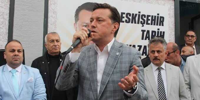 İYİ Parti milletvekili: AKP ve MHP'yi destekleyelim 1 İYİ Parti milletvekili: AKP ve MHP’yi destekleyelim