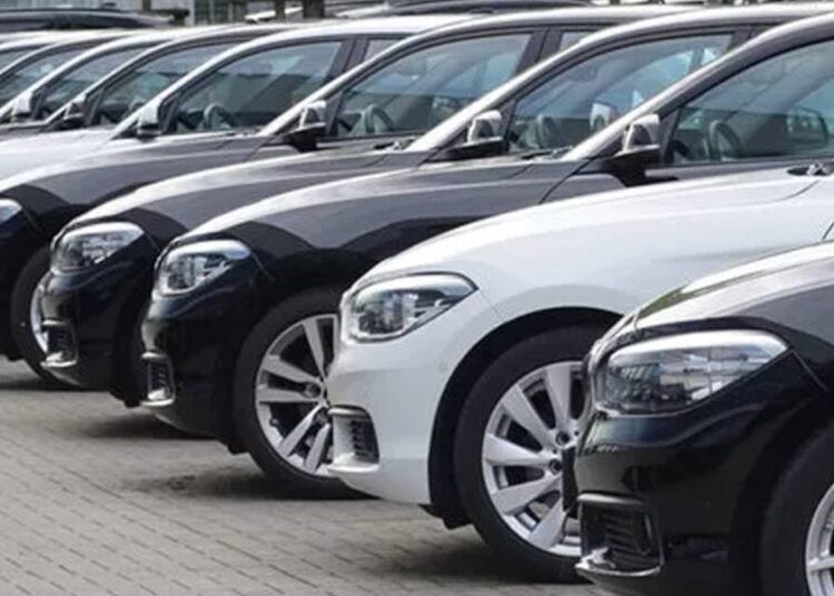 Otomobilde ikinci el düzenlemesi: 5 günde 15 bin ilan silindi 1 Otomobilde ikinci el düzenlemesi: 5 günde 15 bin ilan silindi