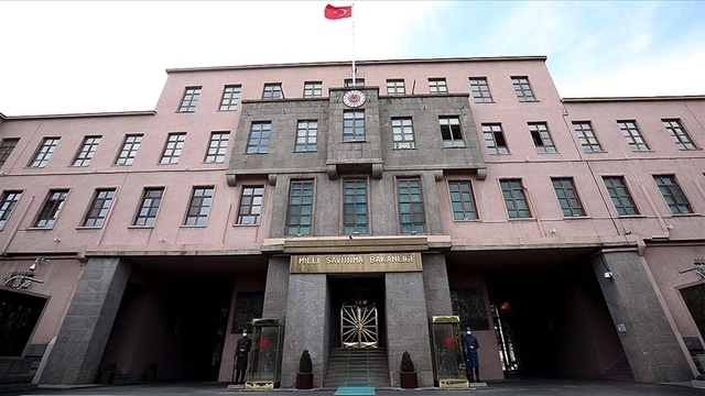 MSB: Pençe-Kilit Operasyonunda 5 asker şehit oldu 1 MSB: Pençe-Kilit Operasyonunda 5 asker şehit oldu