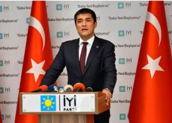 İYİ Parti'li Kavuncu: 'Türkiye’yi kaybederiz' dediğimizde bizi duymayanların gelip 'Ankara, İstanbul' deme hakkı yok 1 İYİ Parti’li Kavuncu: ‘Türkiye’yi kaybederiz’ dediğimizde bizi duymayanların gelip ‘Ankara, İstanbul’ deme hakkı yok