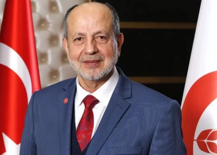 Yeniden Refahlı Ali Yüksel: Tek eşlilik erkeklerin kadınlara tuzağıdır 1 Yeniden Refahlı Ali Yüksel: Tek eşlilik erkeklerin kadınlara tuzağıdır