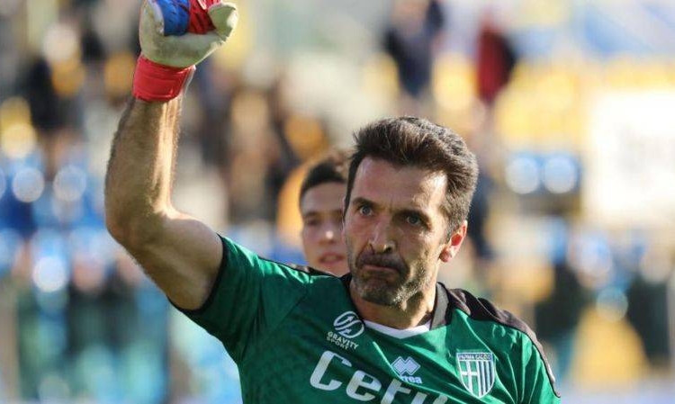 Efsanevi kaleci Buffon 45 yaşında futbolu bıraktı: Benden bu kadar beyler 1 Efsanevi kaleci Buffon 45 yaşında futbolu bıraktı: Benden bu kadar beyler