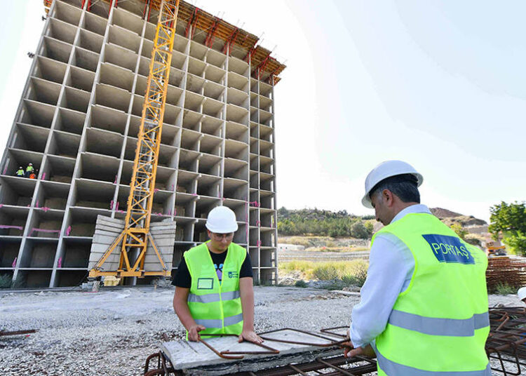 İnşaat maliyetleri yüzde 49,32 arttı: Konut fiyatlarında büyük artış bekleniyor