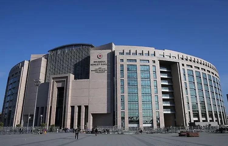 İstanbul'daki DEAŞ operasyonunda 4 gözaltı 1 İstanbul’daki DEAŞ operasyonunda 4 gözaltı