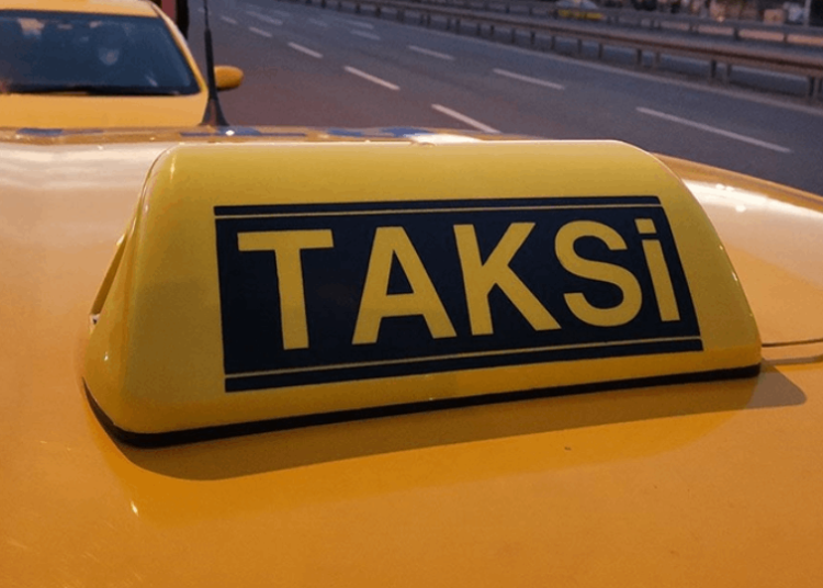 İstanbul’da taksilerde zamlı tarife başladı