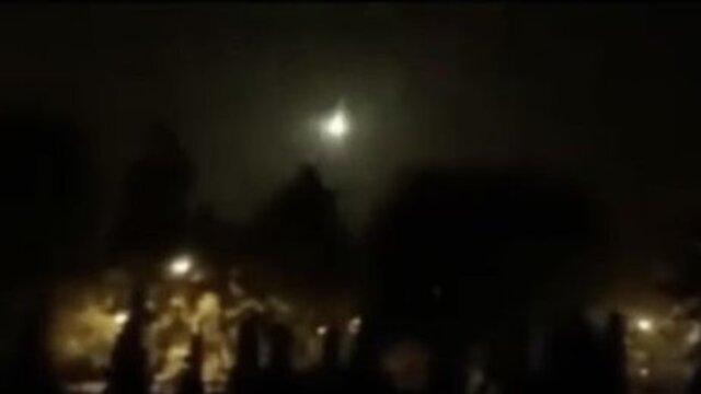İstanbul'a meteor düştü iddiası: Heyecana yol açtı 1 İstanbul’a meteor düştü iddiası: Heyecana yol açtı