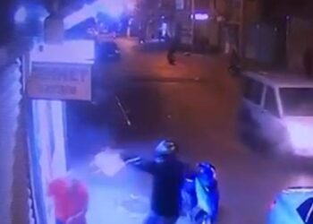 Adana’da korkunç cinayet: Eşi ve çocuklarının yanında öldürüldü