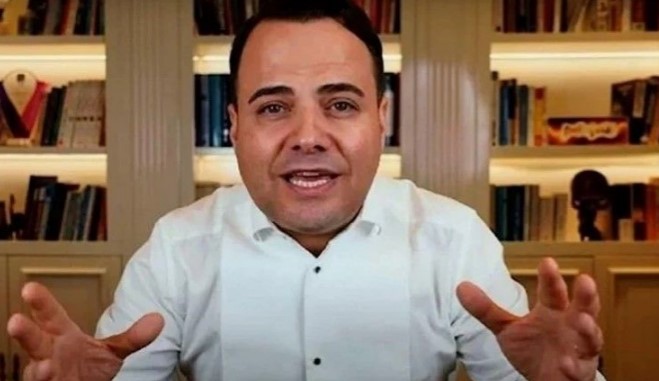 Özgür Demirtaş’tan korkutan akaryakıt fiyatı iddiası: Bastıra bastıra "Yazın kenara" dedi 1 Özgür Demirtaş’tan korkutan akaryakıt fiyatı iddiası: Bastıra bastıra “Yazın kenara” dedi