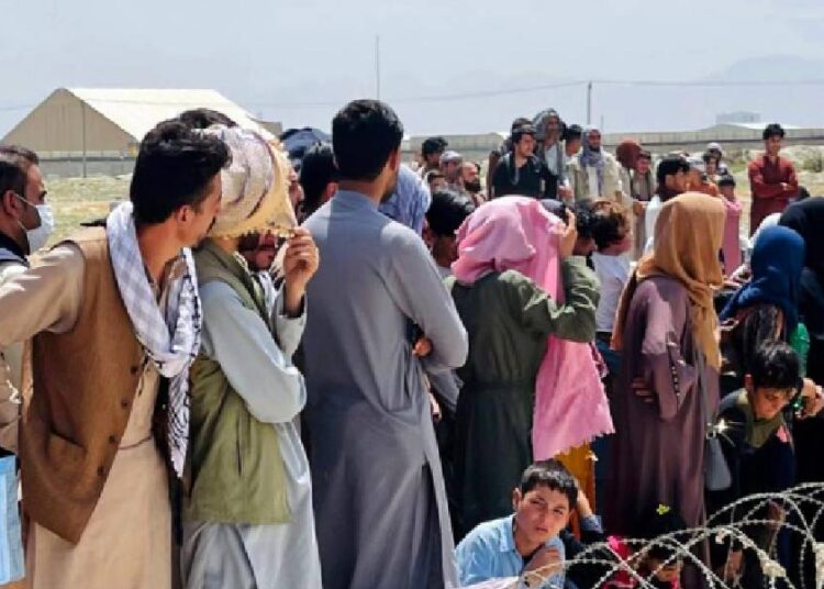 Pakistan, Afgan sığınmacılara ülkeyi terk etmeleri için ay sonuna kadar süre tanıdı 1 Pakistan, Afgan sığınmacılara ülkeyi terk etmeleri için ay sonuna kadar süre tanıdı