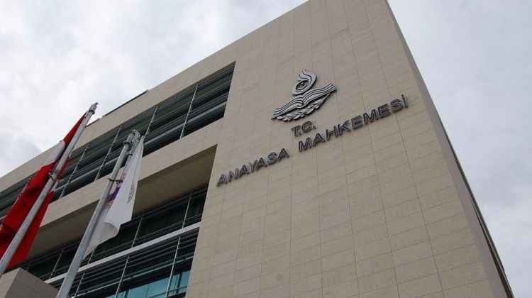 AYM’ye 9 ayda 80 bin başvuru yapıldı 1 AYM’ye 9 ayda 80 bin başvuru yapıldı
