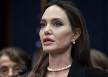 Angelina Jolie’den Gazze’de ‘insanlık için’ acil yardım çağrısı