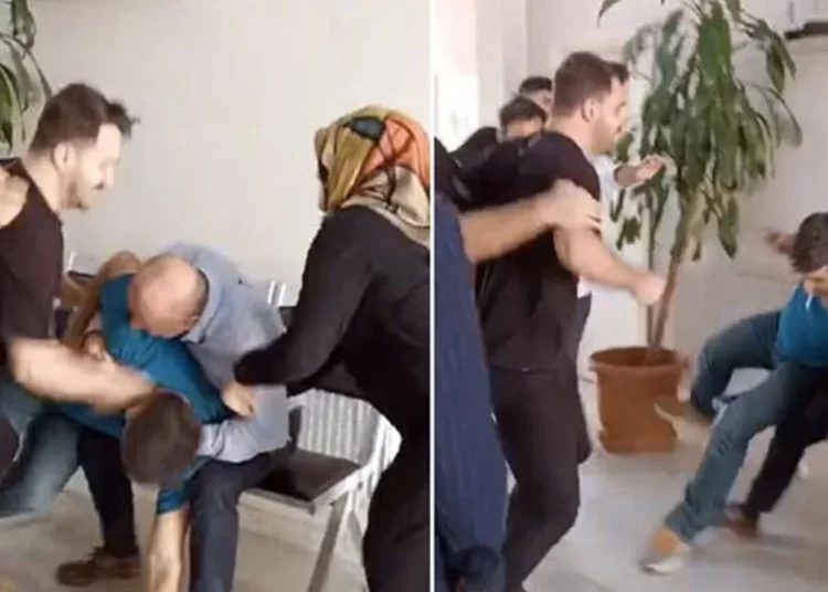 Üç doktoru darbeden saldırganlardan ikisi tutuklandı, biri aranıyor 1 Üç doktoru darbeden saldırganlardan ikisi tutuklandı, biri aranıyor