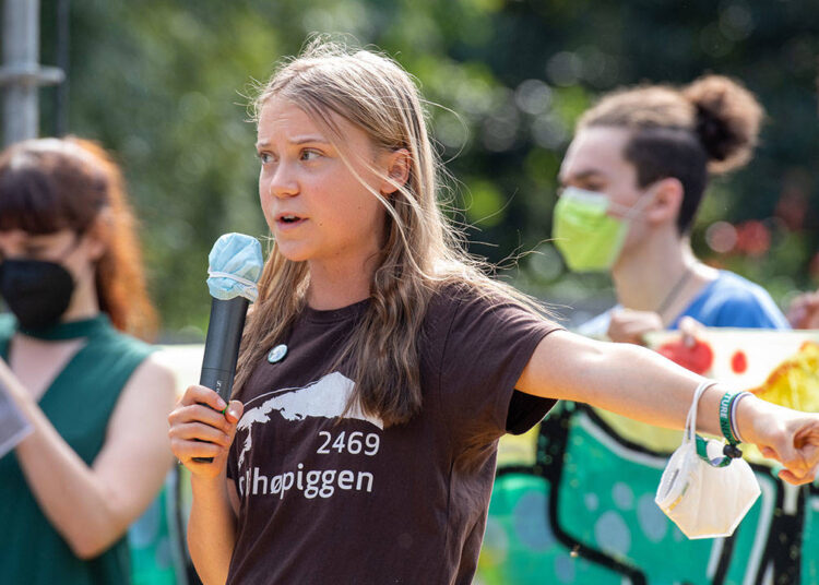 İsrail iklim aktivisti Greta Thunberg'in ismini tüm ders kitaplarından çıkartıyor 1 İsrail iklim aktivisti Greta Thunberg’in ismini tüm ders kitaplarından çıkartıyor