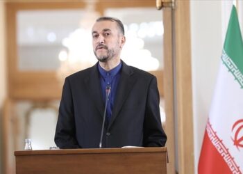 İran Dışişleri Bakanı, Katar’da Hamas lideri Heniyye ile Gazze’deki durumu görüştü