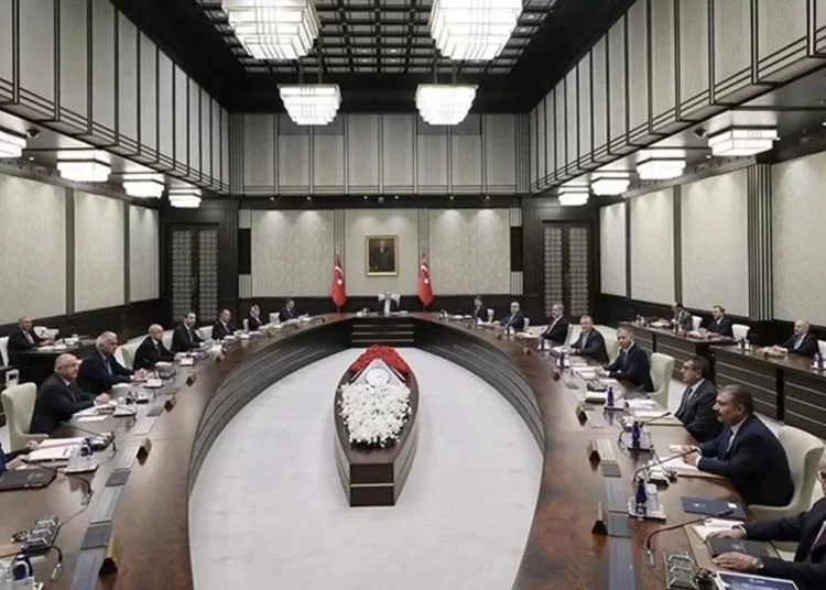 Kabine bugün toplanıyor 