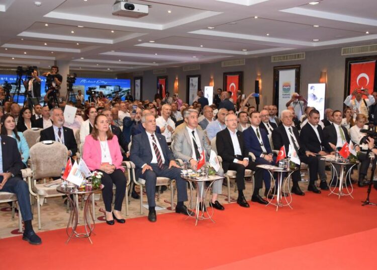 Yerel medya çalıştayında önemli mesajlar