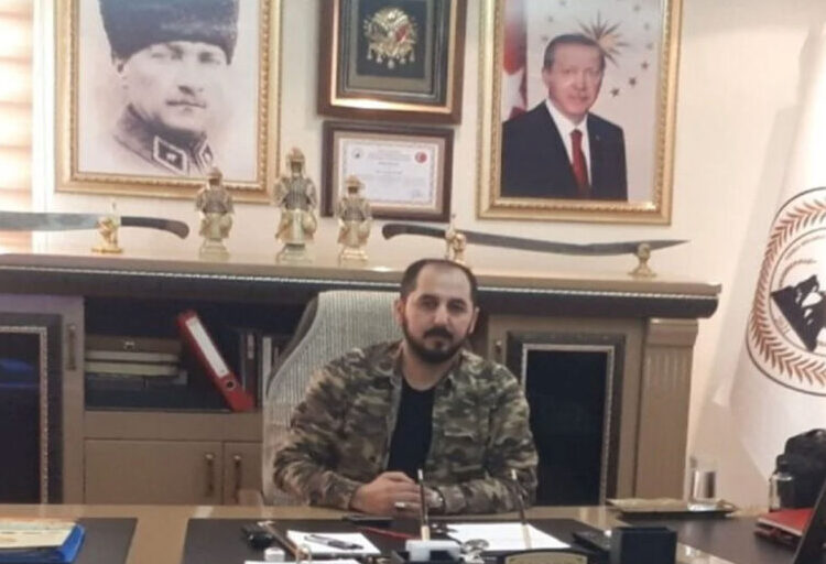 Terörle Mücadele Derneği başkanının aracından kilolarca esrar çıktı 1 Terörle Mücadele Derneği başkanının aracından kilolarca esrar çıktı