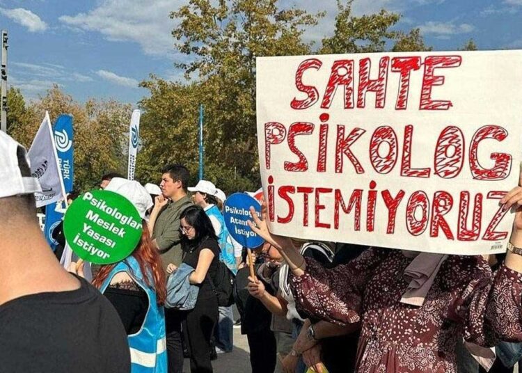 Meslek örgütlerine, sahte psikolog ihbarı yağıyor 1 Meslek örgütlerine, sahte psikolog ihbarı yağıyor