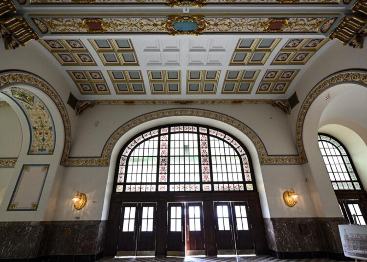 Restore edilen Haydarpaşa Garı, açılmak için gün sayıyor 1 Restore edilen Haydarpaşa Garı, açılmak için gün sayıyor