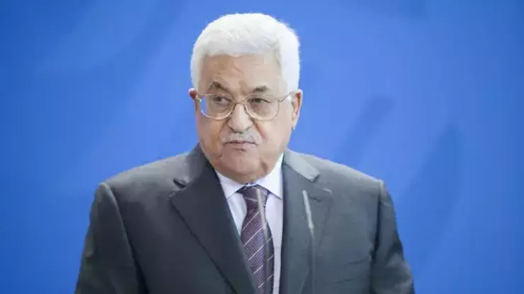 Filistin Devlet Başkanı Abbas'ın konvoyu vuruldu 1 Filistin Devlet Başkanı Abbas’ın konvoyu vuruldu