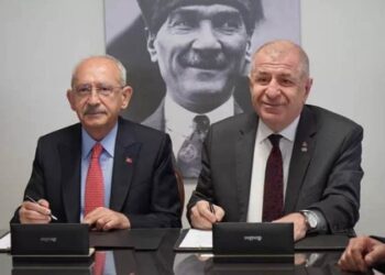Ümit Özdağ, Kılıçdaroğlu ile imzaladığı ‘gizli protokolü’ yayımladı