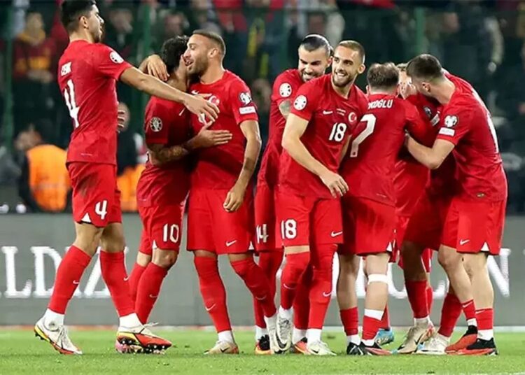 تركيا تفوز على ألمانيا "وديا" بالملعب الأولمبي ببرلين 1 تركيا تفوز على ألمانيا “وديا” بالملعب الأولمبي ببرلين