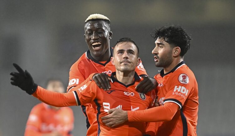 Başakşehir, Şanlıurfaspor’u 2-0’la geçerek üst tura adını yazdırdı