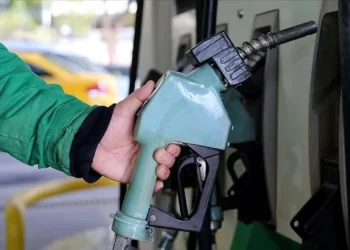Benzine 1 lira 65 kuruş indirim