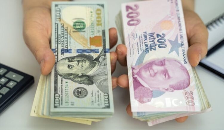 Dolar bugün de rekor tazeledi 1 Dolar güne rekorla başladı